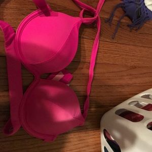 Pink push-up VS bikini top